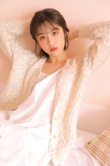 女士开襟乳液狂飙